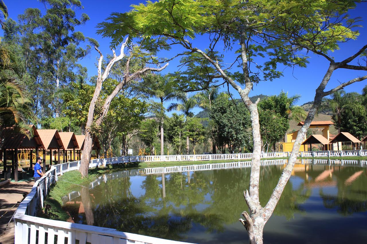 Hotel E Pousada Carvalho Conselheiro Lafaiete Exterior photo